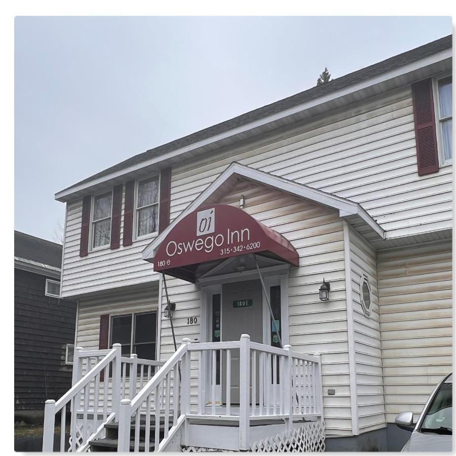 Oswego Inn Exteriör bild