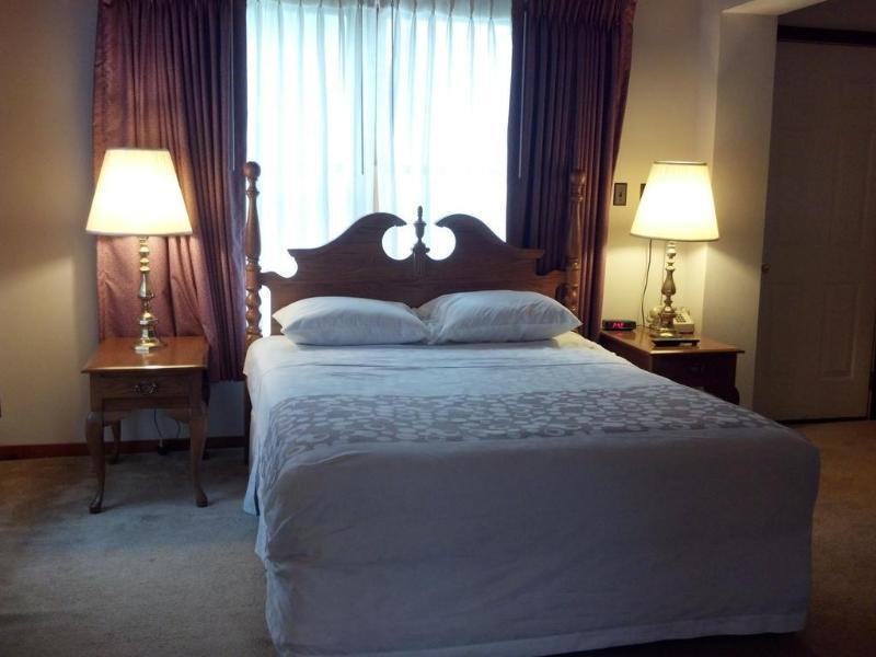 Oswego Inn Exteriör bild